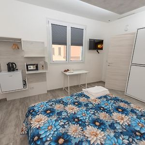 Private Bathroom Quadruple Room